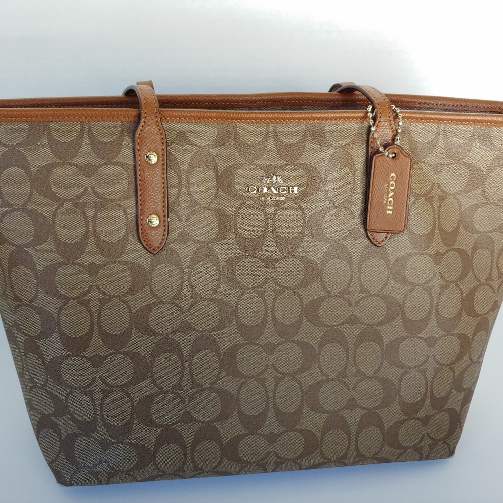 Coach Tote